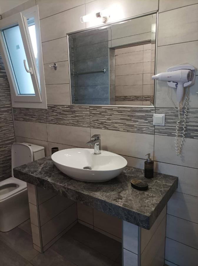 Αlexandros Apartment Votsi  Екстер'єр фото