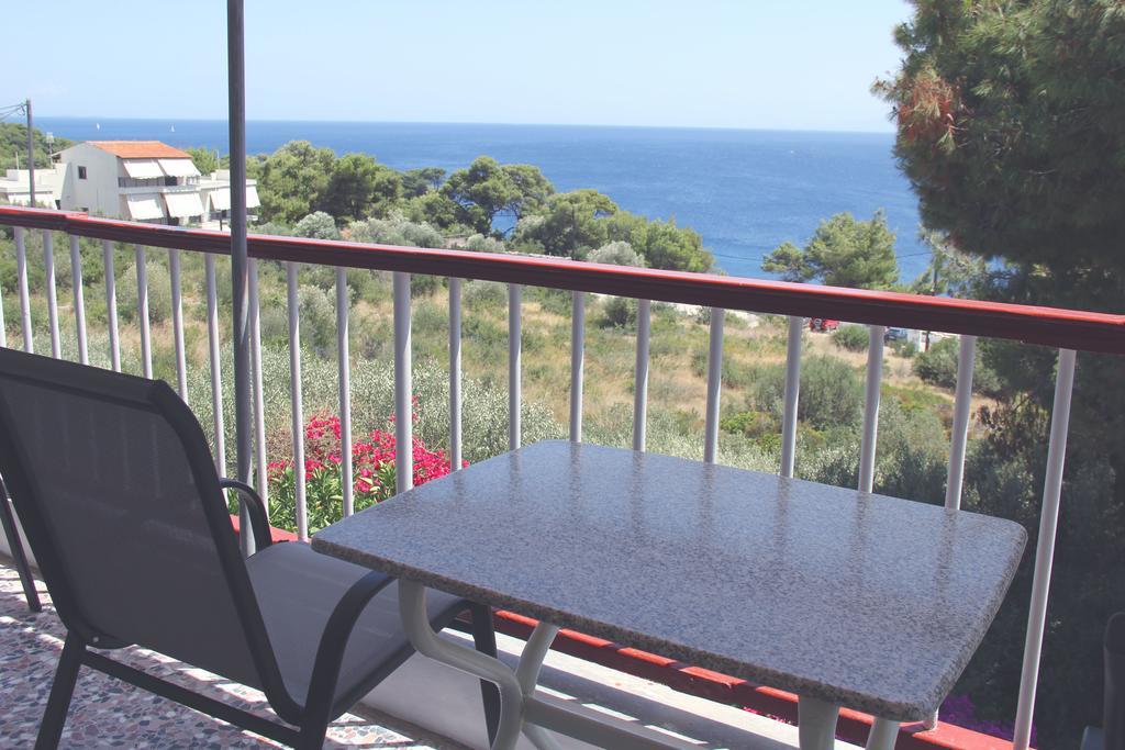Αlexandros Apartment Votsi  Екстер'єр фото