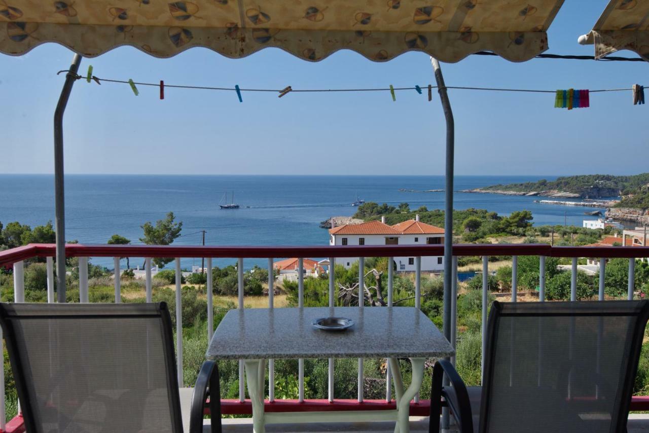Αlexandros Apartment Votsi  Екстер'єр фото